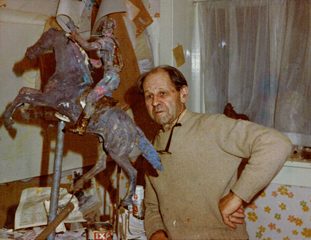 Arthur Murch and maquette of Govett's Leap Sculpture, Artarmon 1972